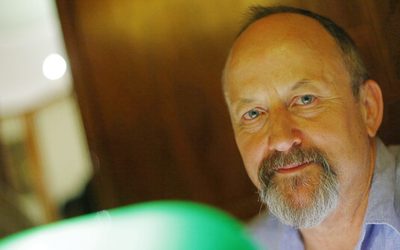 72 տարեկանում մահացել է Դենիել Վուդրելը՝ «Ձմեռային ոսկորը» և «Տոմատի կարմիր» հեղինակը