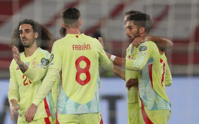 Եվրոպայի չեմպիոնները շարունակեցին իրենց գերակայությունը, հեշտ հաղթանակները Թուրքիայի և Ավստրիայի համար