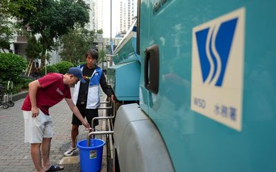 Սև մասնիկներ ծորակի ջրի մեջ Հոնկոնգի Taikoo Shing-ում, այս տարի հինգերորդ դեպքը