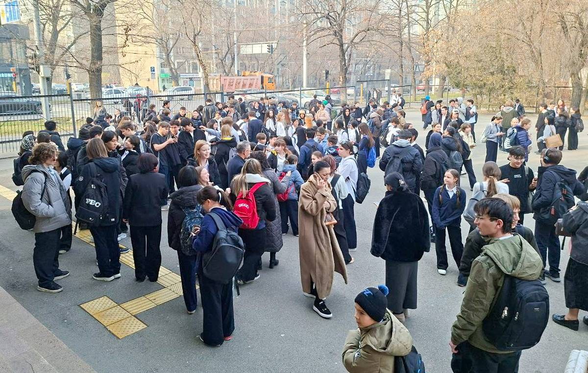 Ալմաթիում տեղի ունեցած երկրաշարժը խուճապ է առաջացրել, մարդկանց տարհանել են դպրոցներից, գրասենյակներից